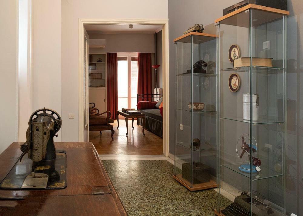 Vintage Apartment Next To Acropolis Museum Athen Exterior foto
